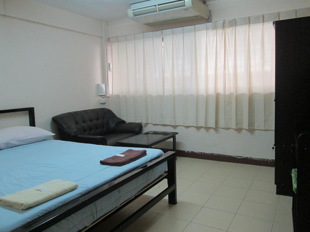 بانكوك Lee House Inn الغرفة الصورة